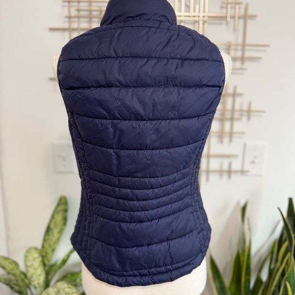 Navy Love Tree M ultra light weight Puffer Vest - Picture 2 of 6